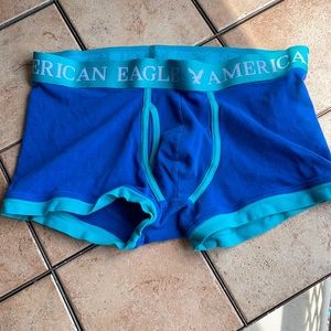 American eagle medium men’s boxed briefs.